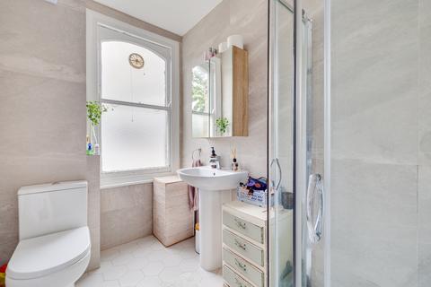 2 bedroom flat for sale, Shorrolds Road, Fulham, London