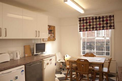 3 bedroom apartment to rent, Northgate, Canterbury