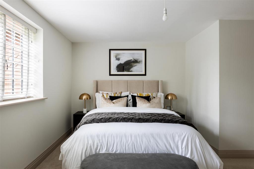 7 De Clare Court-23.jpg