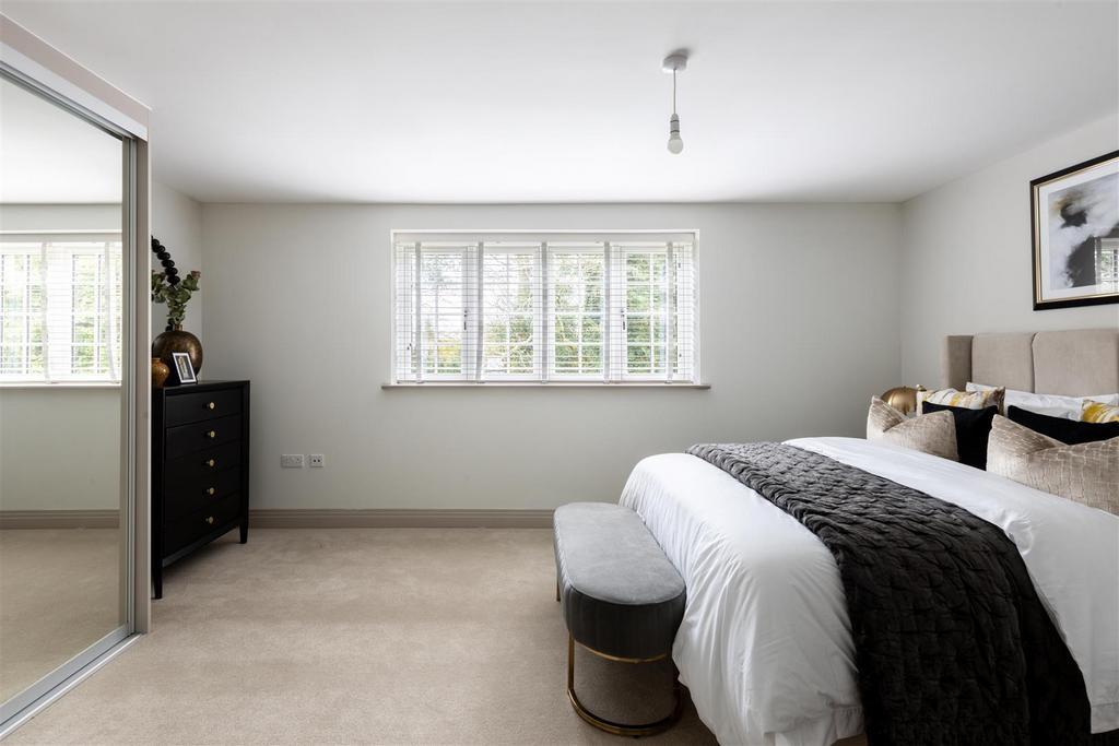 7 De Clare Court-25.jpg