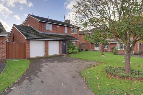 4 bedroom detached house for sale, Ladywell Close, Gloucester