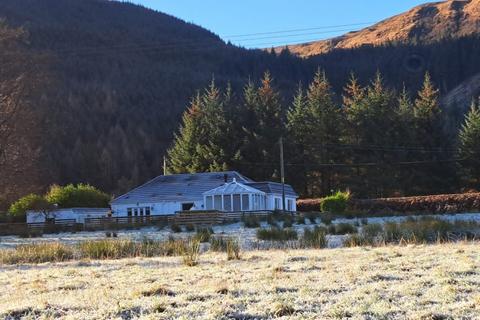 3 bedroom detached bungalow for sale, Coul Cottage Main road, Ardentinny, PA23 8TT