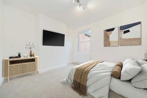 3 bedroom flat for sale, Palermo Road, London NW10