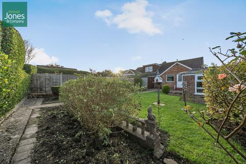 3 bedroom bungalow to rent, Brook Way, Lancing, West Sussex, BN15