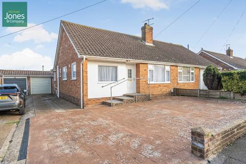 3 bedroom bungalow to rent, Brook Way, Lancing, West Sussex, BN15