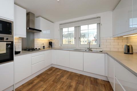 6/11 Powderhall Brae, Edinburgh, EH7 4GE