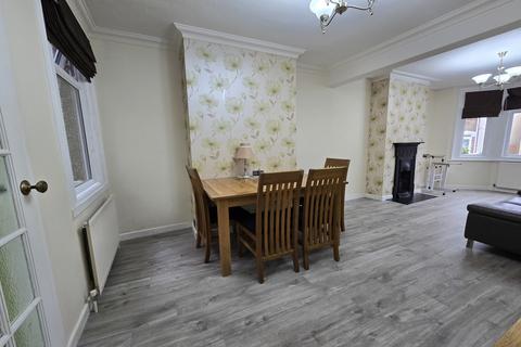 3 bedroom terraced house to rent, Oxford Road, Sidcup, Kent