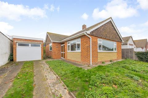 3 bedroom detached bungalow for sale, Queens Avenue, Broadstairs