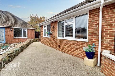 2 bedroom semi-detached bungalow for sale, Welford Road, Northampton