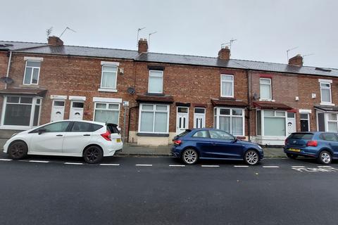 2 bedroom terraced house to rent, Reid Street, Darlington DL3