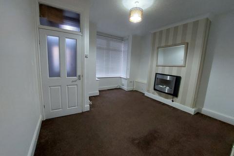 2 bedroom terraced house to rent, Reid Street, Darlington DL3