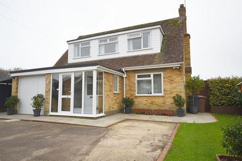 3 bedroom detached house for sale, Shirleys Gardens, Felpham, Bognor Regis