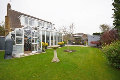 3 bedroom detached house for sale, Shirleys Gardens, Felpham, Bognor Regis