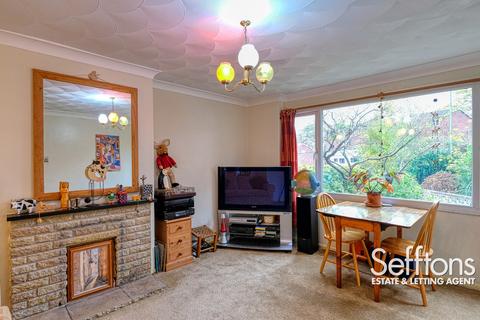 3 bedroom semi-detached house for sale, Dell Crescent, Norwich, Norfolk