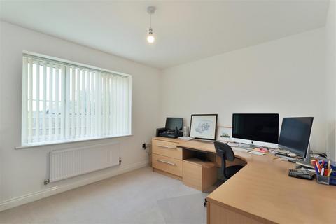 48 Vine Tree Close, Withington, Hereford, HR1 3QW