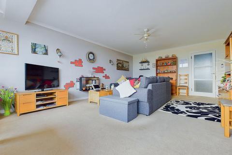 2 bedroom apartment for sale, Francome House, Brighton Road, Lancing