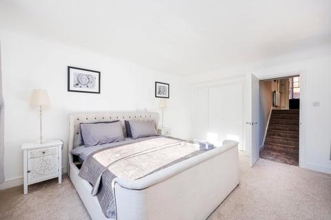 2 bedroom apartment to rent, Hans Road, London, SW3