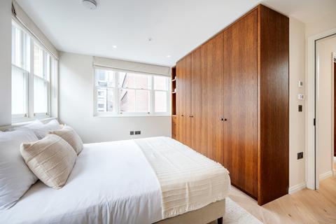 2 bedroom penthouse for sale, Stukeley Street Covent Garden