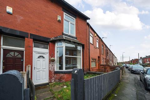 2 bedroom terraced house for sale, Green Street, Middleton, Manchester