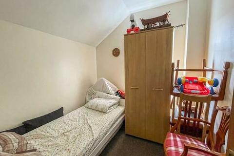 17 Beeson Street, Grimsby, DN31 2QH
