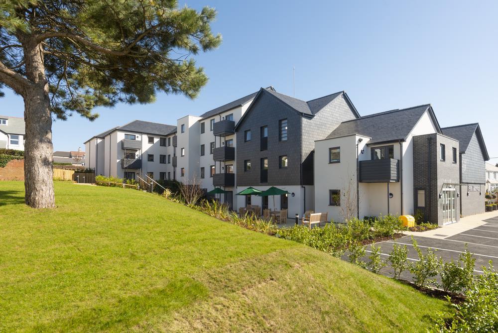 Landscaped Communal Gardens