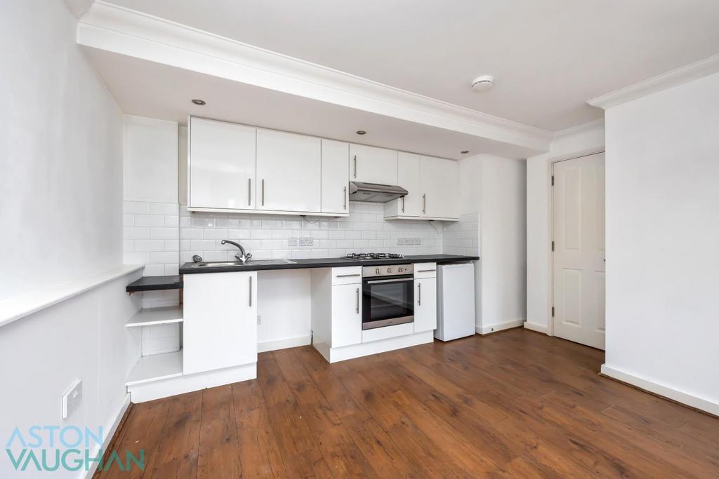 Hanover Terrace, 81 A-003.jpg