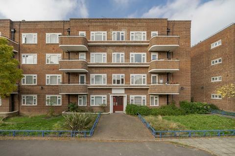 2 bedroom flat for sale, Lorne Road, London N4