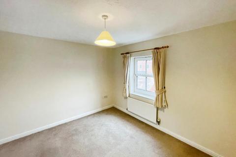 3 bedroom detached house to rent, St. Peters Way, Stratford-upon-Avon