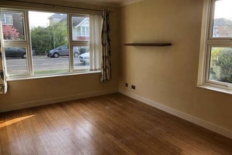 2 bedroom flat to rent, Aynsley Court, Wilbury Avenue, Hove