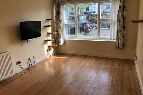 2 bedroom flat to rent, Aynsley Court, Wilbury Avenue, Hove