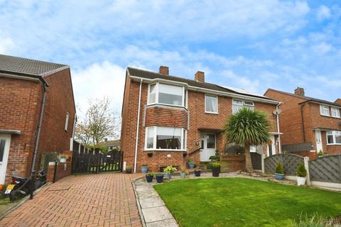 3 bedroom semi-detached house for sale, Monkwood Road, Dunston, Chesterfield, S41 8DG