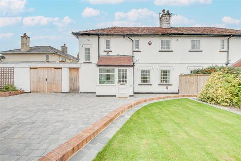 3 bedroom semi-detached house for sale, Forest Road, Southport PR8