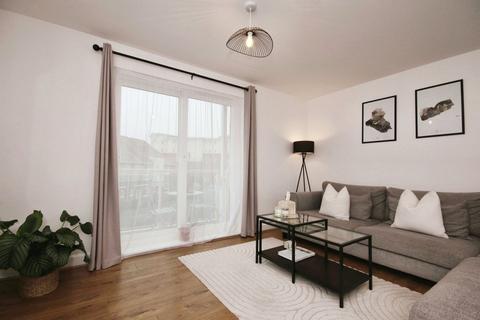 2 bedroom apartment for sale, Goodworth Road, Redhill RH1