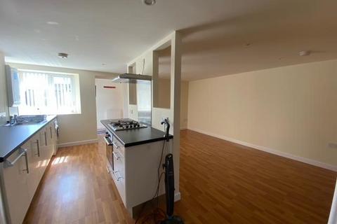 2 bedroom flat to rent, Bryn Road, Llanelli