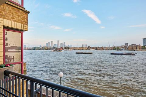 2 bedroom apartment for sale, Towerside, Wapping, E1W