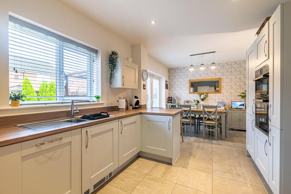 Kitchen Dining Room 1