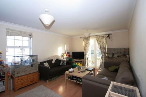 2 bedroom apartment to rent, Old College Road, Newbury RG14