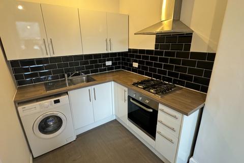 1 bedroom flat to rent, Westfield Street, Edinburgh EH11