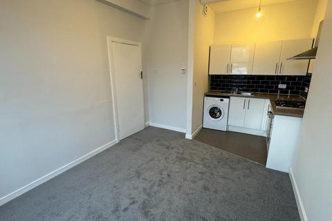 1 bedroom flat to rent, Westfield Street, Edinburgh EH11