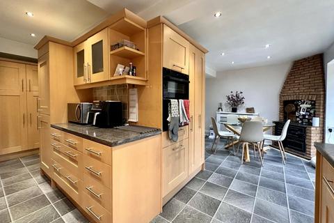 150 Coleshill Road, Marston Green, Birmingham, B37 7HP