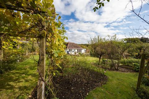 2 bedroom detached bungalow for sale, Cranmore, Isle of Wight