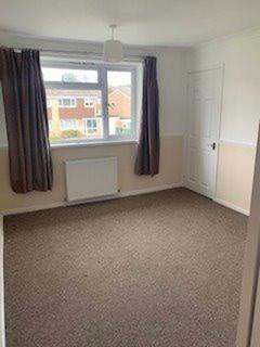 2 bedroom flat to rent, Bodycoats Road, Chandlers Ford SO53