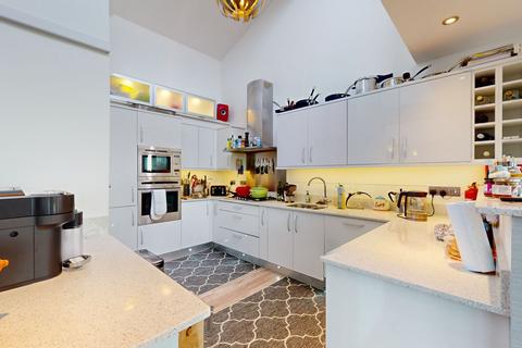 4 bedroom penthouse for sale, Parsonage Way, Plymouth, PL4