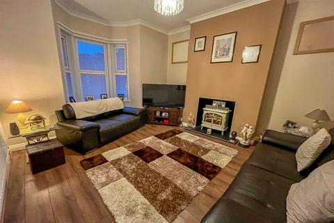 3 bedroom end of terrace house for sale, York Street, Jarrow