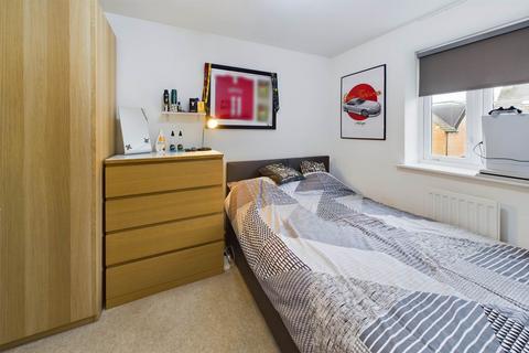 19 Bunting Close, Hemel Hempstead, HP3 0FX