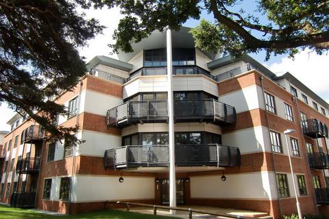 1 bedroom apartment for sale, Lynx Court, Farnborough GU14