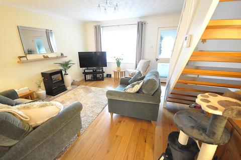 3 bedroom end of terrace house for sale, Chantry Meadow, Exeter