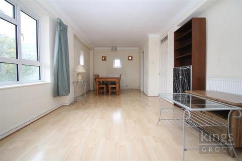 2 bedroom flat for sale, Great Plumtree, Harlow