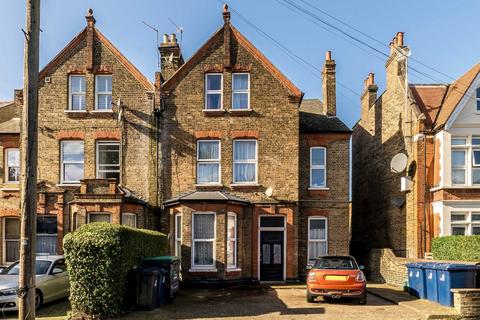 3 bedroom flat for sale, Cumberland Road, London W3