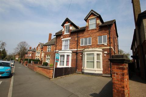 1 bedroom flat to rent, Headlands, Kettering NN15